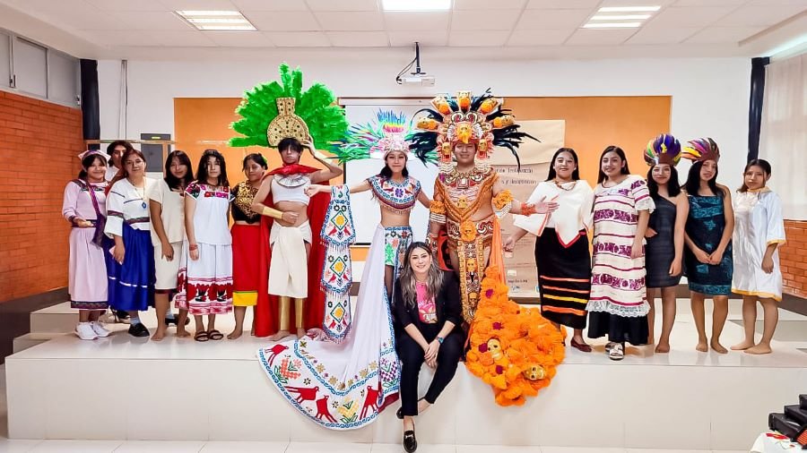 Estudiantes de la UPH Destacan Riqueza de Pueblos Indígenas