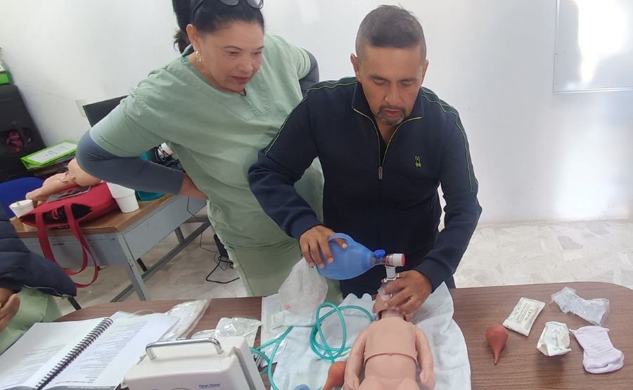 IMSS-Bienestar Hidalgo Fortalece la Atención Perinatal Con Capacitación en Reanimación Neonatal