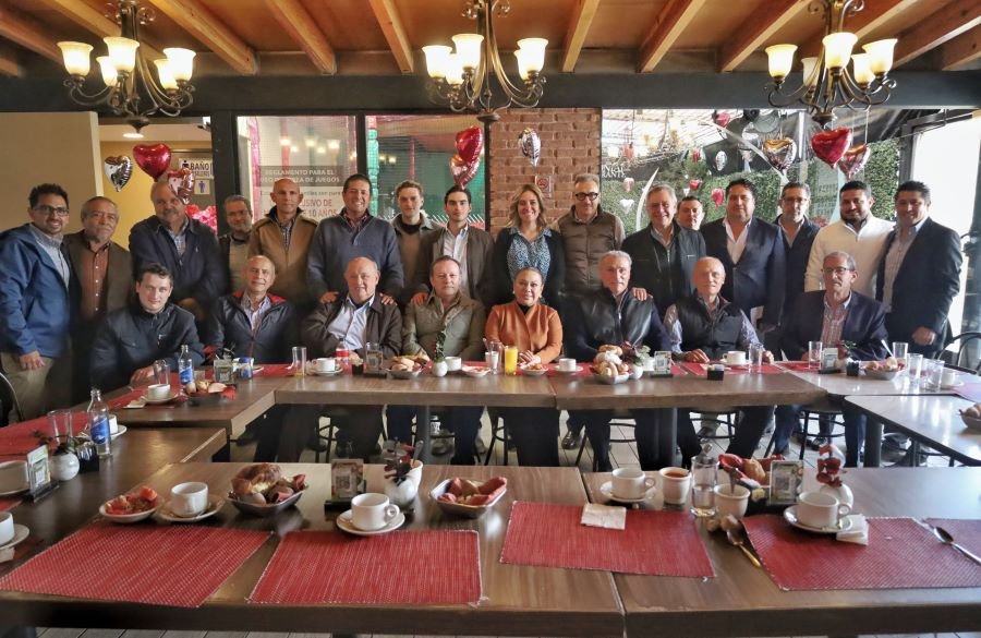 Mandataria Lorena García Cázares, Se Reunió Con Empresarios  y Líderes de La Iniciativa Privada en Tulancingo