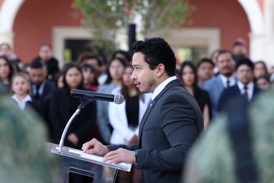 Despacho del Gobernador Gestiona Proyectos Para La Presa Endhó