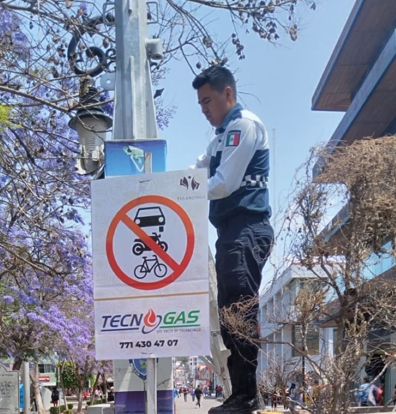 Dirección de Movilidad y Transporte Continua Fortalecimiento de Señalética en Calles del Municipio