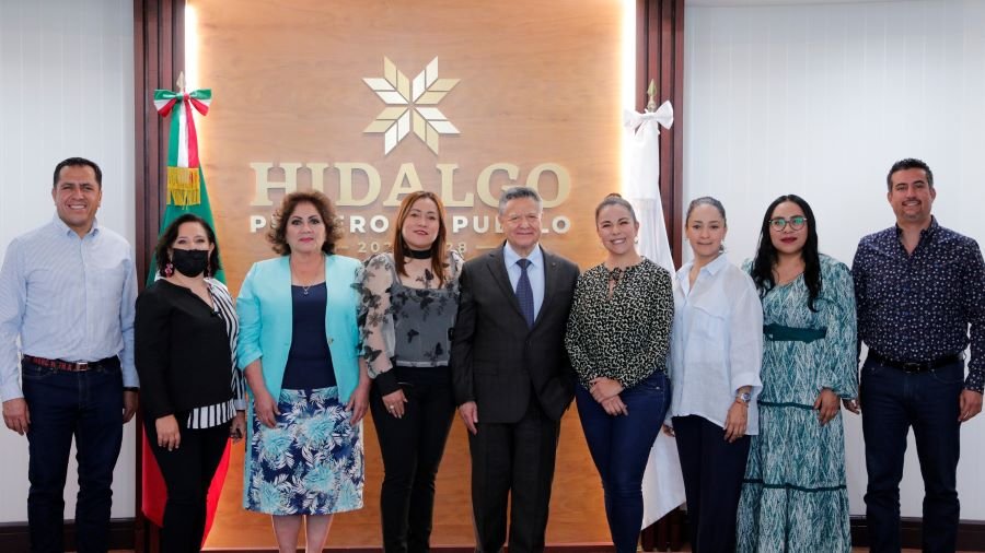 Julio Menchaca Dialoga Con Representantes de Hidalgo en el Congreso Federal