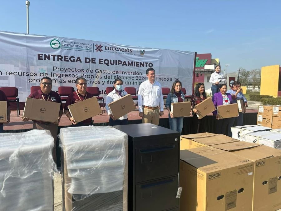 La UTHH dota y mejora equipamiento de aulas