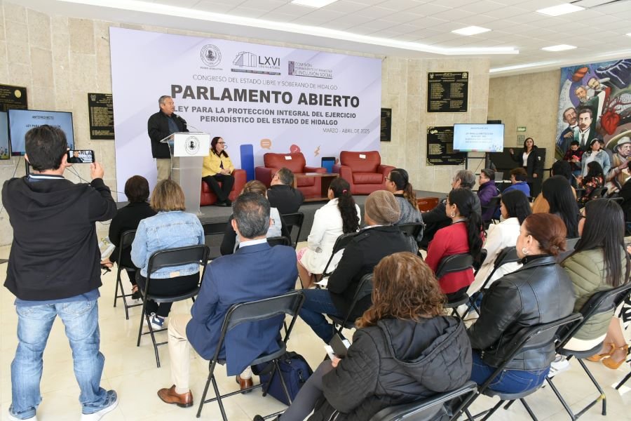 Participan Periodistas en La Creación de Una Ley de Protección