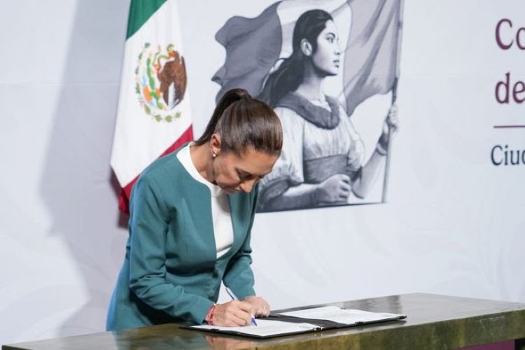 Presidenta Claudia Sheinbaum Firma Decreto Para Publicar en El Dof Reformas a Los Artículos 4 y 27 en Defensa del Maíz Mexicano