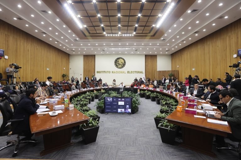 Recibe INE Más de 65 Mil Solicitudes Para Observadores en Elección Judicial