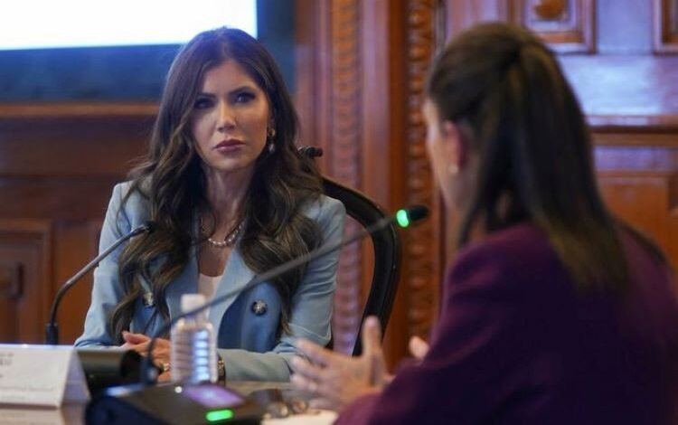 La secretaria de Seguridad Nacional de Estados Unidos Kristi Noem reveló los temas que abordados durante su reunión en Palacio Nacional con la Presidenta Claudia Sheinbaum