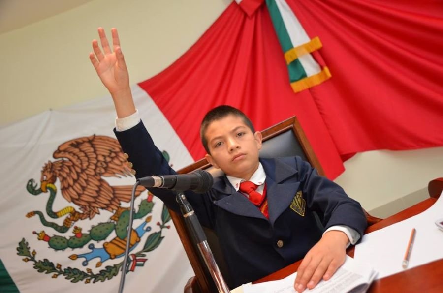 Inició Concurso de Oratoria Para Elegir a Presidente o Presidenta, Así Como Ayuntamiento Honorario Por Un Día en Tulancingo