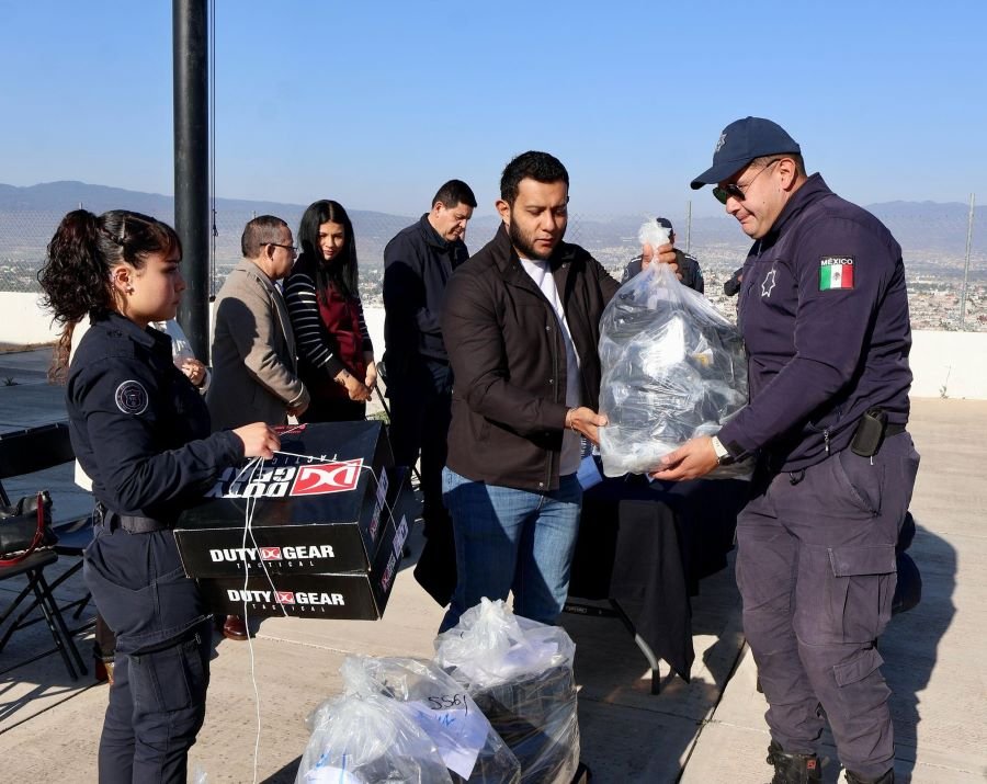 En Tulancingo Fue Entregado Equipamiento Policial Con Inversión Cercana a 6 Millones de Pesos