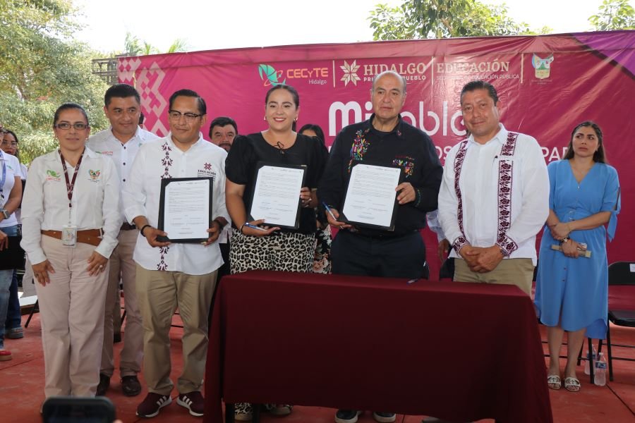 Firman convenio en la Huasteca Para Mejorar Infraestructura Educativa en 11 Planteles de la Región y Fortalecer al CECyTEH