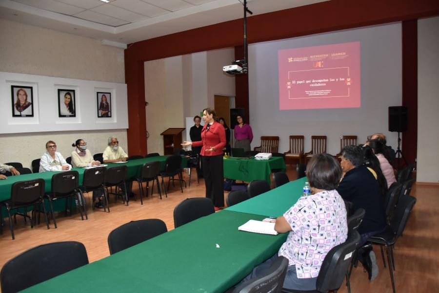 Inició el curso “Cuidando al cuidador: Bienestar psicoemocional”