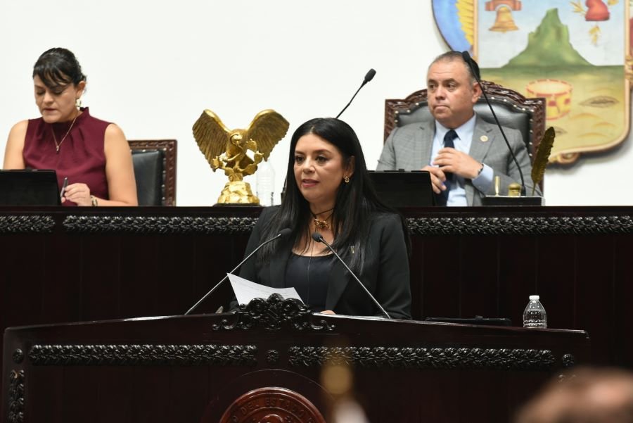 Reforma Constitucional Sobre Prohibición del Matrimonio Infantil Detenida en Municipios: Karla Perales