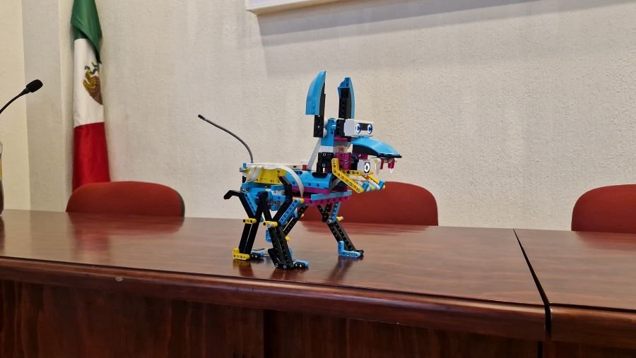 Esti Fortalece Creatividad y Habilidades Tecnológicas en El Alumnado