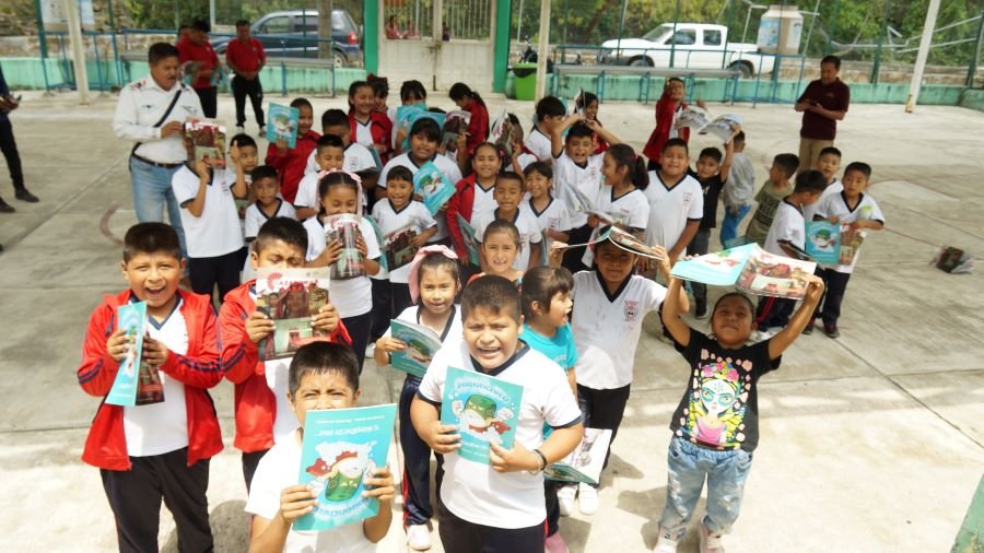 SEPH promueve en Huehuetla el programa “Cazadores de Saberes”