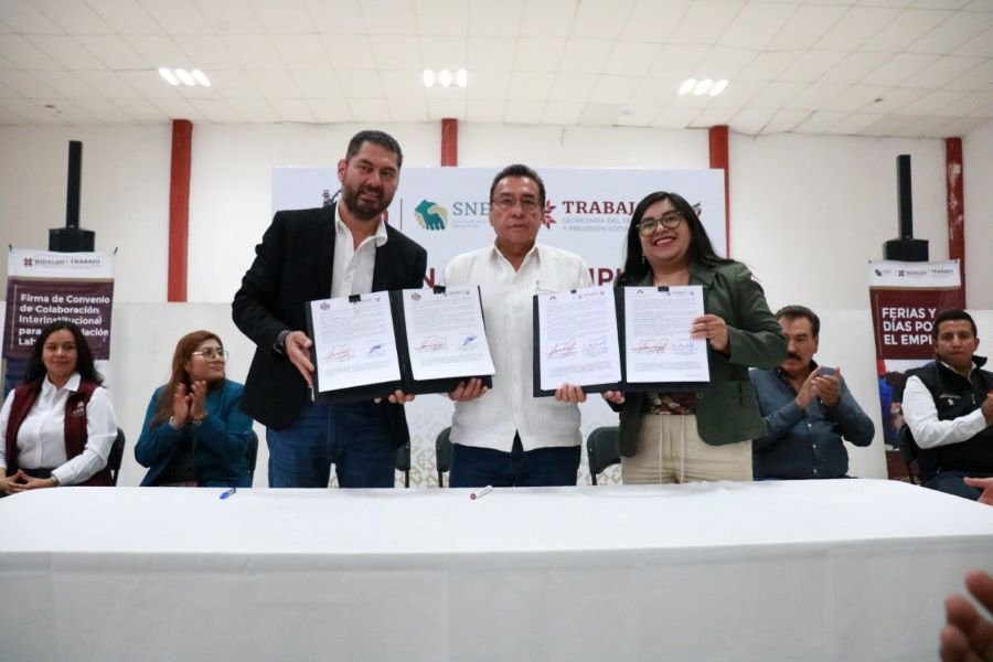 STPSH Firma Convenios Con Los Ayuntamientos de Mineral del Monte y Omitlán de Juárez