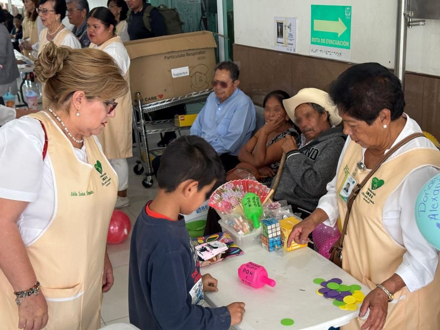 Celebra Voluntariado del IMSS Hidalgo el Día del Juego con actividades recreativas