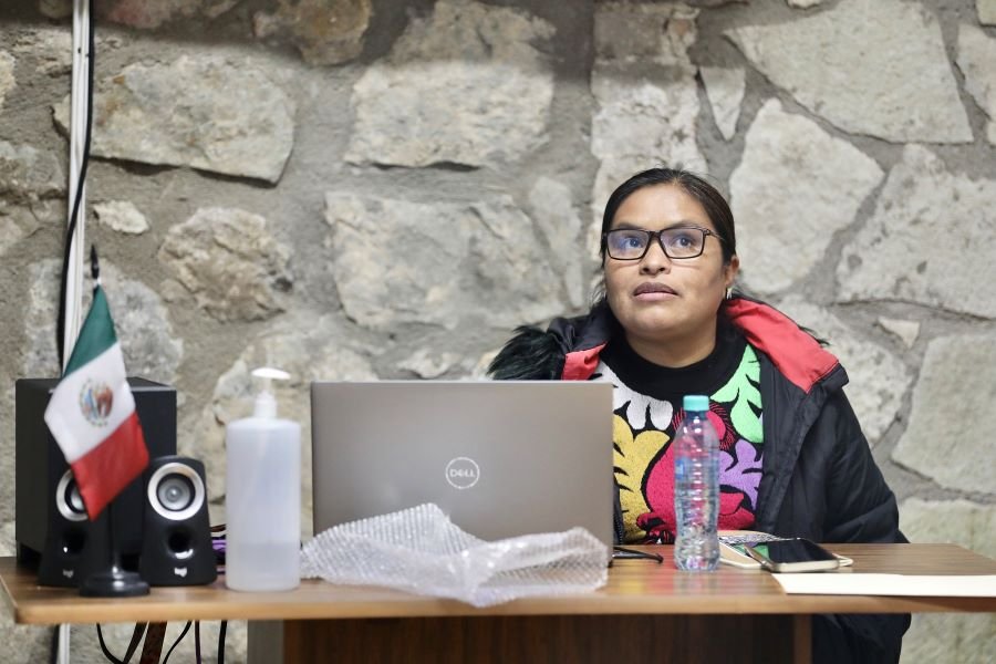 Especialistas Analizan el Futuro de la Lengua Otomí en la UAEH