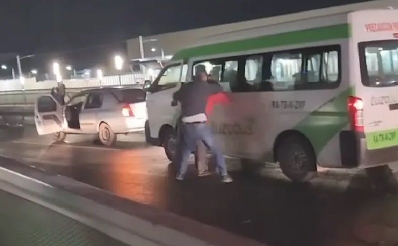 Nuevamente se da Otra Riña que involucra al Transporte Publico, el Conductor de Unidad Alimentadora del Tuzobús fue Noqueado