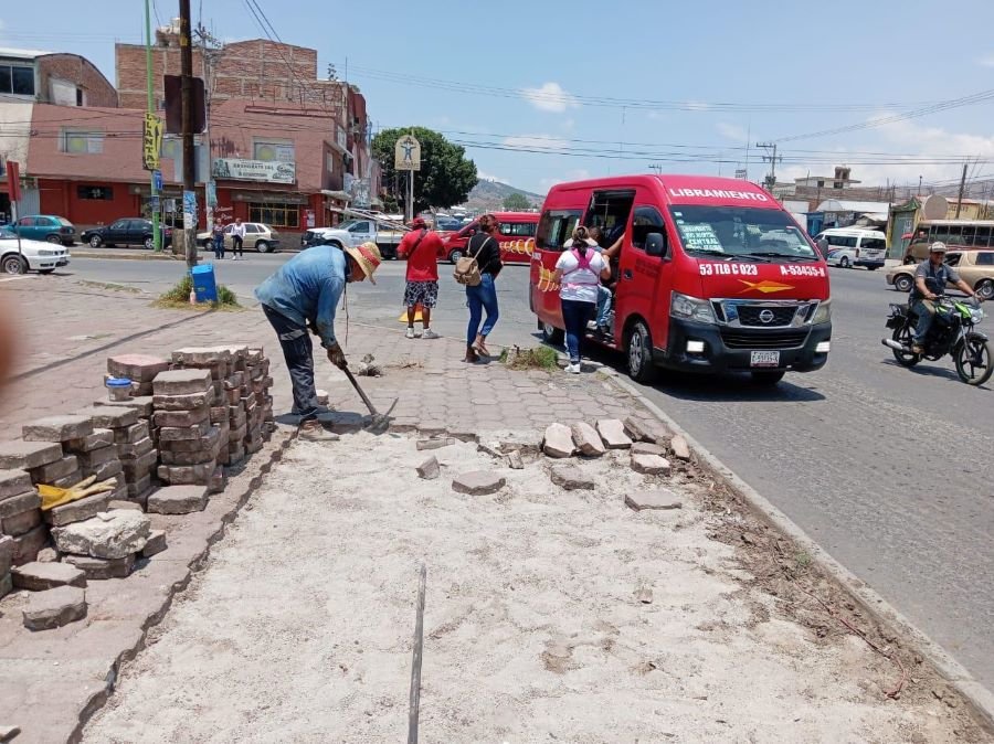 Tulancingo Inició Trabajos Para Mejorar Espacio de Ascenso y Descenso de Transporte Público