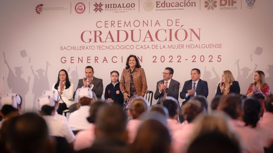 Sistema DIF Hidalgo, Refrendó su Respaldo a las 121 Nuevas Profesionales del CMH Generación 2022–2025
