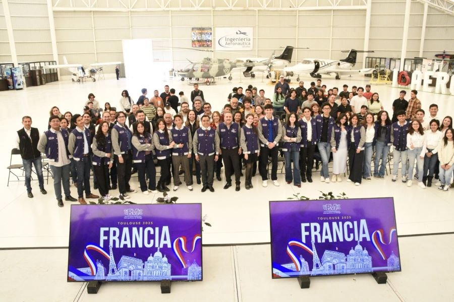 Estudiantes de la UPMH realizan estancia académica en Francia