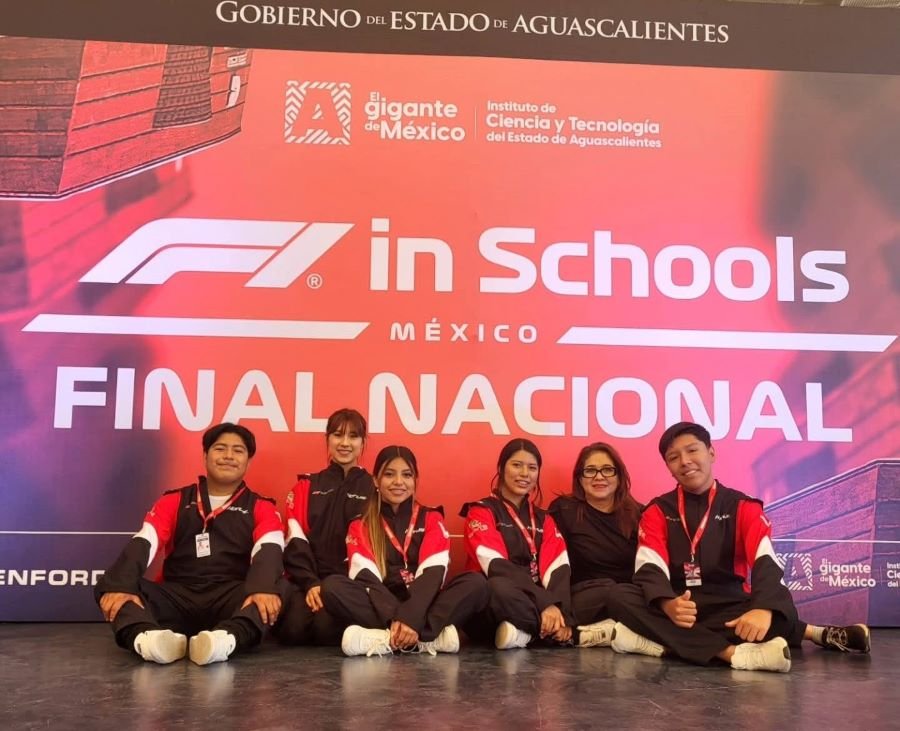 CECyTEH Huautla Recibe el Premio al Espíritu de Colaboración 2025