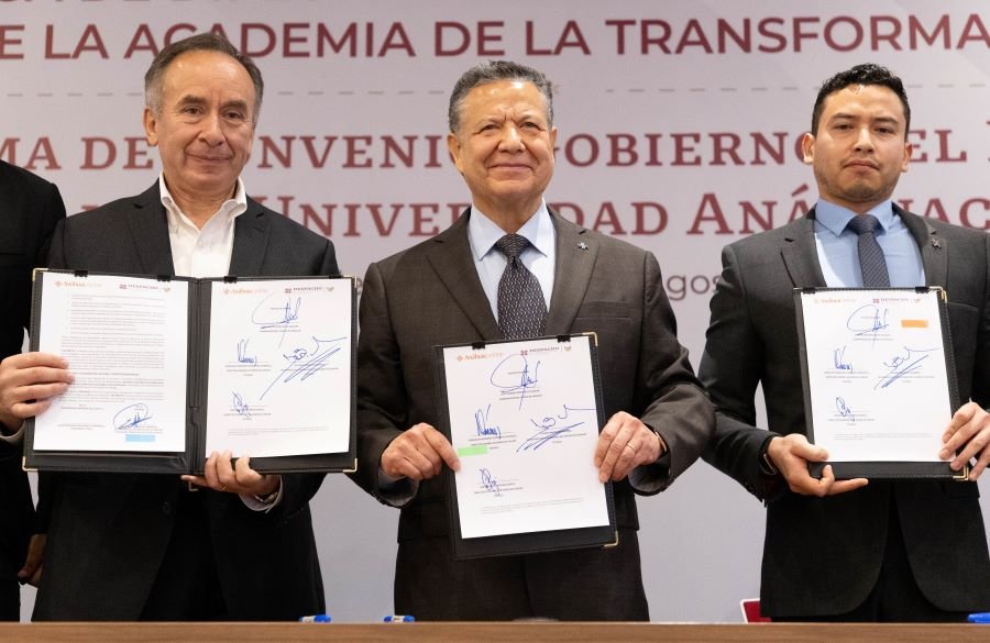 Julio Menchaca Transforma El Servicio Público en Hidalgo Con Alianza Educativa y Capacitación Continua