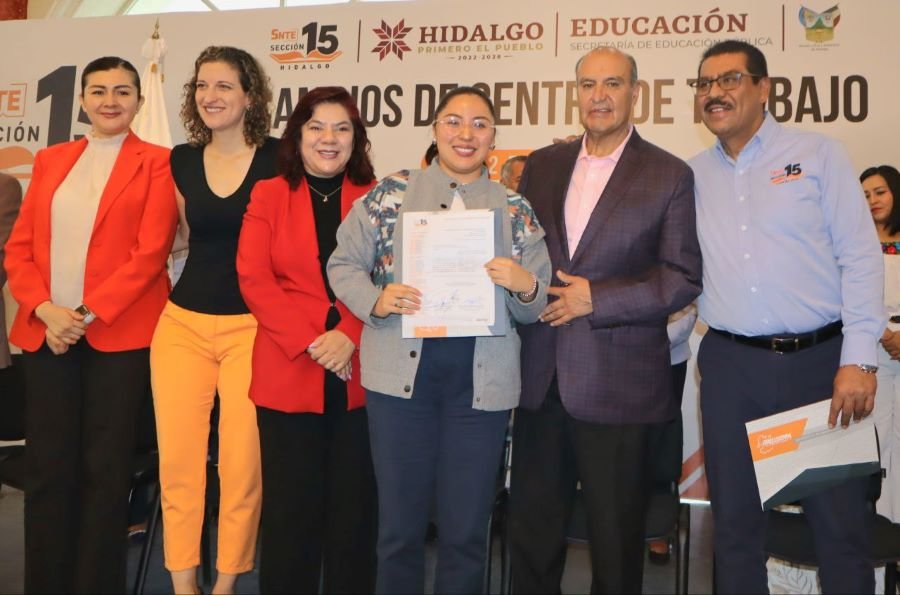 Reciben Asignaciones y Cambios de Adscripción Más de 2 Mil Docentes Hidalguenses