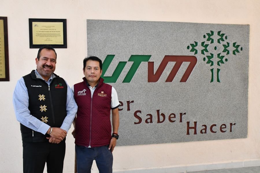 Reconocen a Docente y Rector de la UTVM en Sistema Nacional de Investigadores