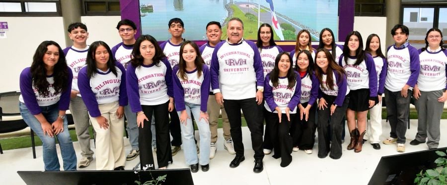 UPMH envía 18 estudiantes a España y Panamá