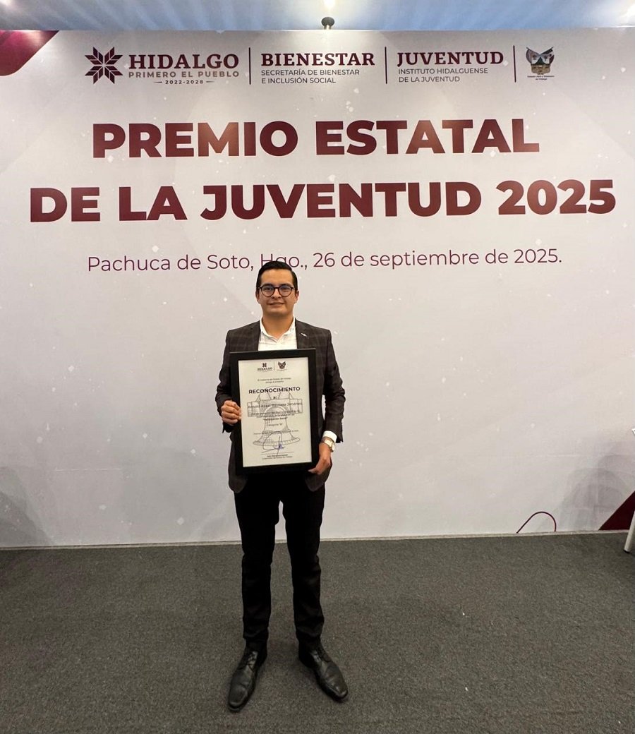 Egresado de Derecho de la UAEH Cana Premio Estatal de la Juventud 2025 por Fomentar Deporte Seguro
