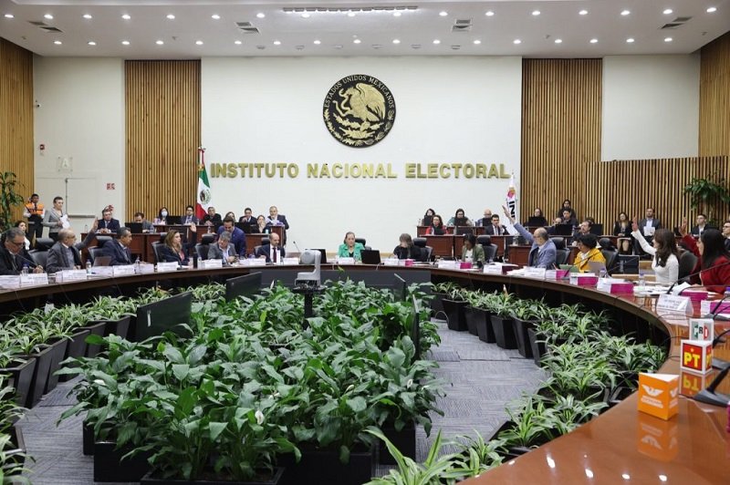 Realiza INE Restructura de Altos Mandos Cuyas Percepciones Brutas Alcanzan 220 Mil Pesos al Mes