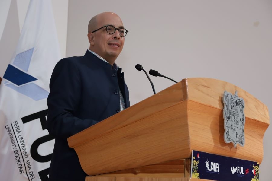 UAEH Distingue a Jorge Volpi con Premio “Juan Crisóstomo Doria”