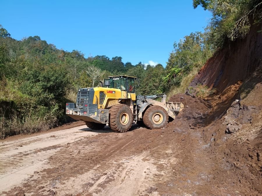 A la fecha suman 299 las carreteras y caminos atendidos tras la vaguada monzónica