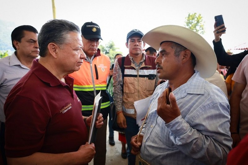 Apoyo y solidaridad permiten avanzar en la recuperación de San Miguel, en San Bartolo Tutotepec