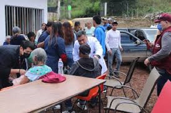 Brigada Médica   del ISSSTE Hidalgo en Bellavista, Tianguistengo, Hidalgo