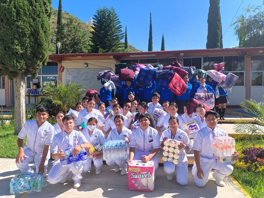 Comunidades Escolares de Todo el Estado se Movilizan en Apoyo de Afectados Por Lluvias