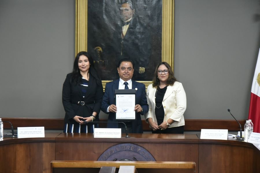 Congreso del Estado y el IEEH Firman Manifestación de Adhesión Para Fortalecer la Transparencia en la Revocación de Mandato