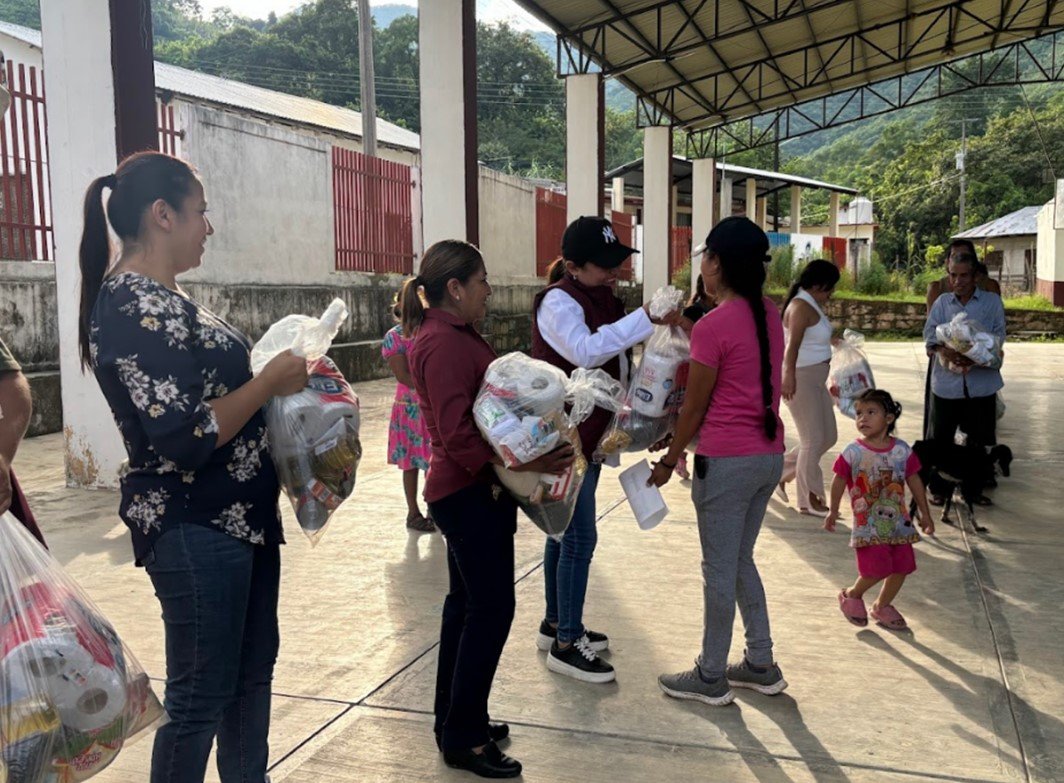 Continúa la Entrega de Insumos y Atención en Zonas Afectadas de Yahualica