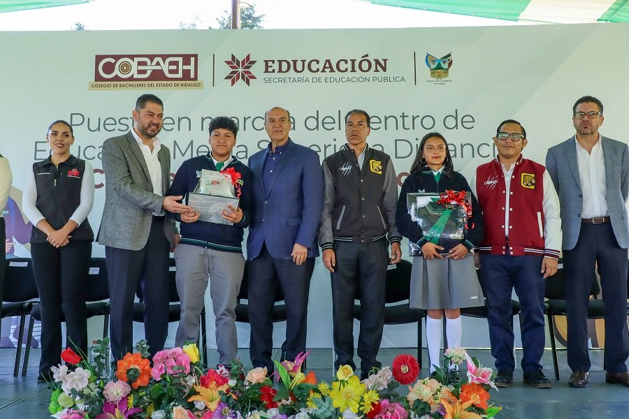 Hidalgo Logra Cobertura de Educación Media Superior Pública en los 84 Municipios