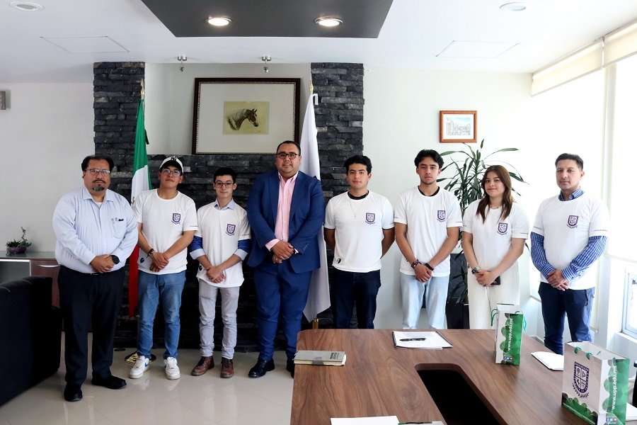 UPP Participa en Expo Ciencias Internacional en Emiratos Árabes