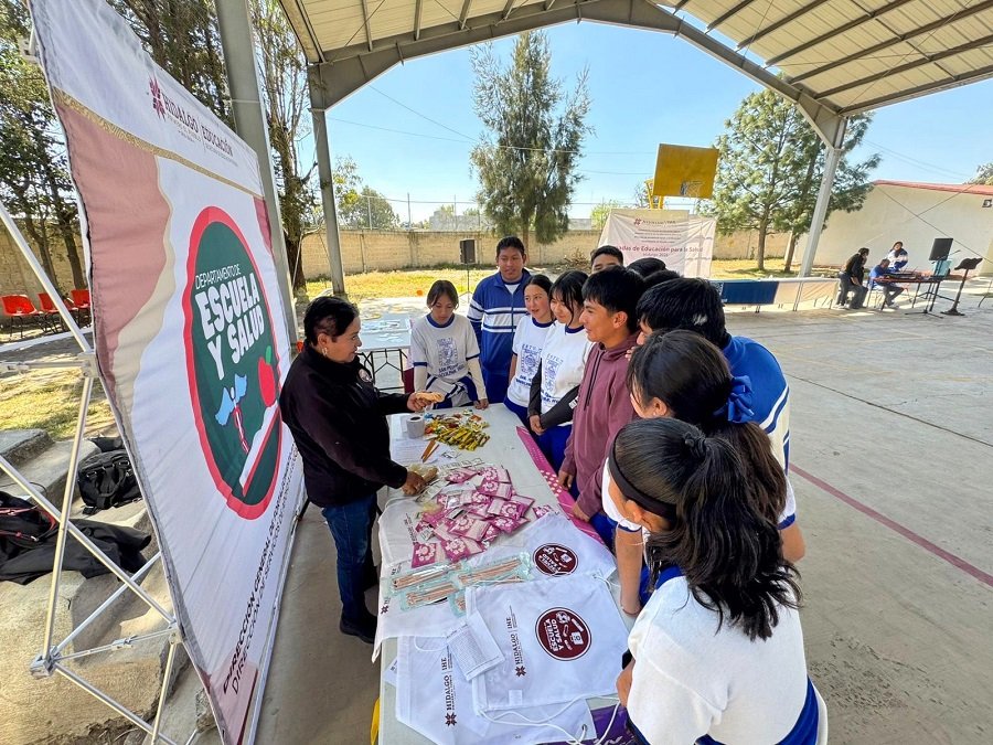 Impulsan Hábitos Saludables en Telesecundaria de Zapotlán