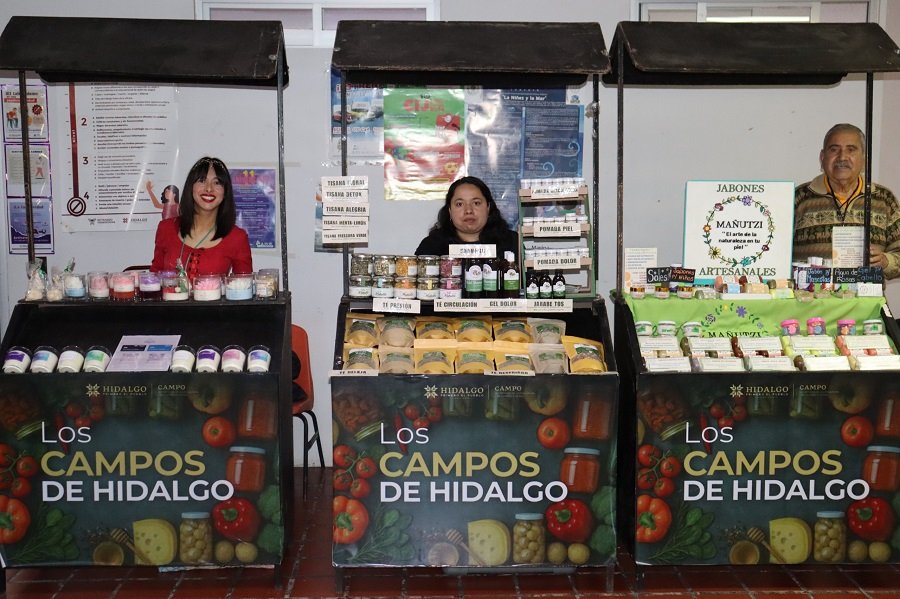 La Saderh y SEPH Promueven Productos Elaborados por Productores a Través de la Feria Navidad del Campo Hidalguense.
