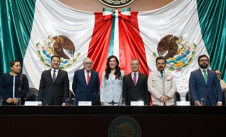 Sector Salud Comparece Ante La Comisión de Salud de la Cámara de Diputados, como parte de la Glosa del Primer Informe de Gobierno