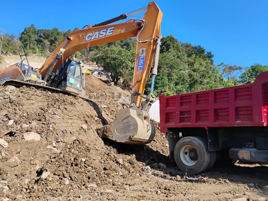Siguen Trabajos Para Restablecer Acceso a Comunidades