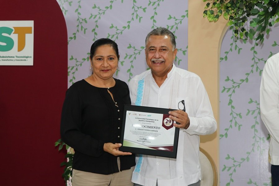 UTHH celebra 29 años de compromiso con la educación