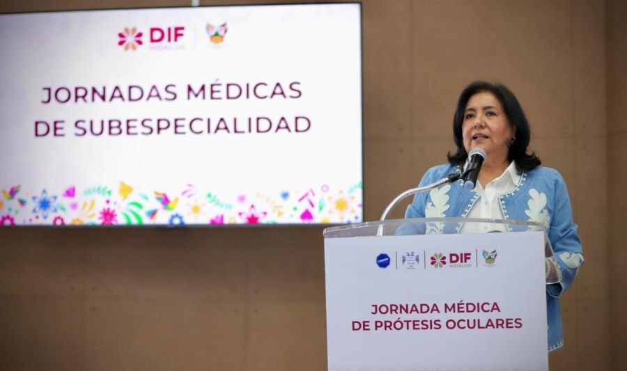 Alianza DIFH–CEUMH–UNAM brinda prótesis oculares gratuitas a hidalguenses de 36 municipios