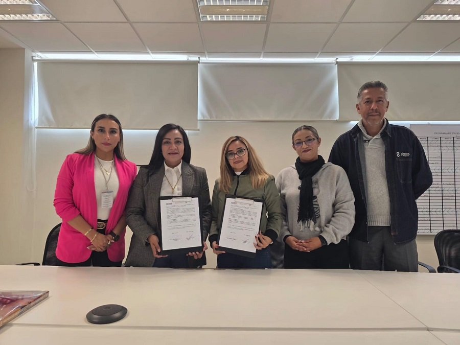 Alianza UTVAM-Glassia Acerca Estudiantes al Sector Productivo