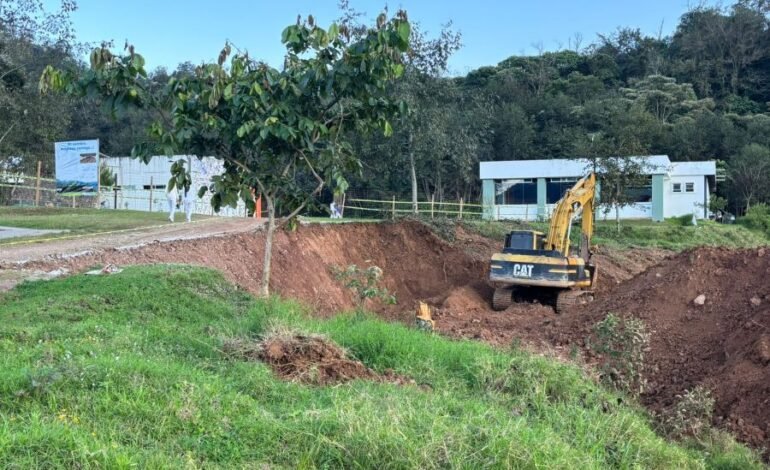 Construye UICEH Gimnasio-Auditorio Universitario