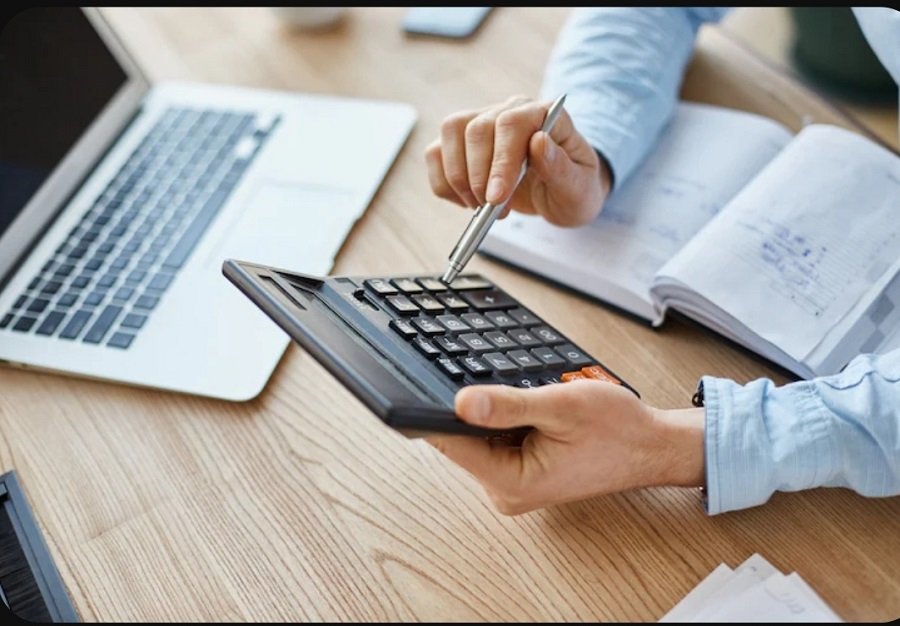 Estudiar Contaduría en la UAEH Da Herramientas Para Emprender Con Éxito